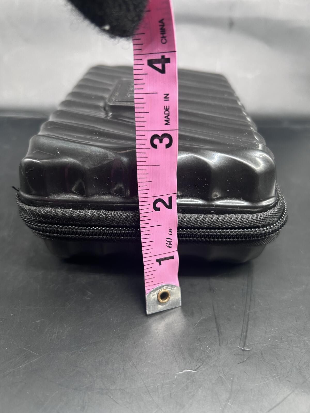 Tumi Tumi Black Hard Shell Compact Travel Case Size ONE SIZE - 4 Thumbnail
