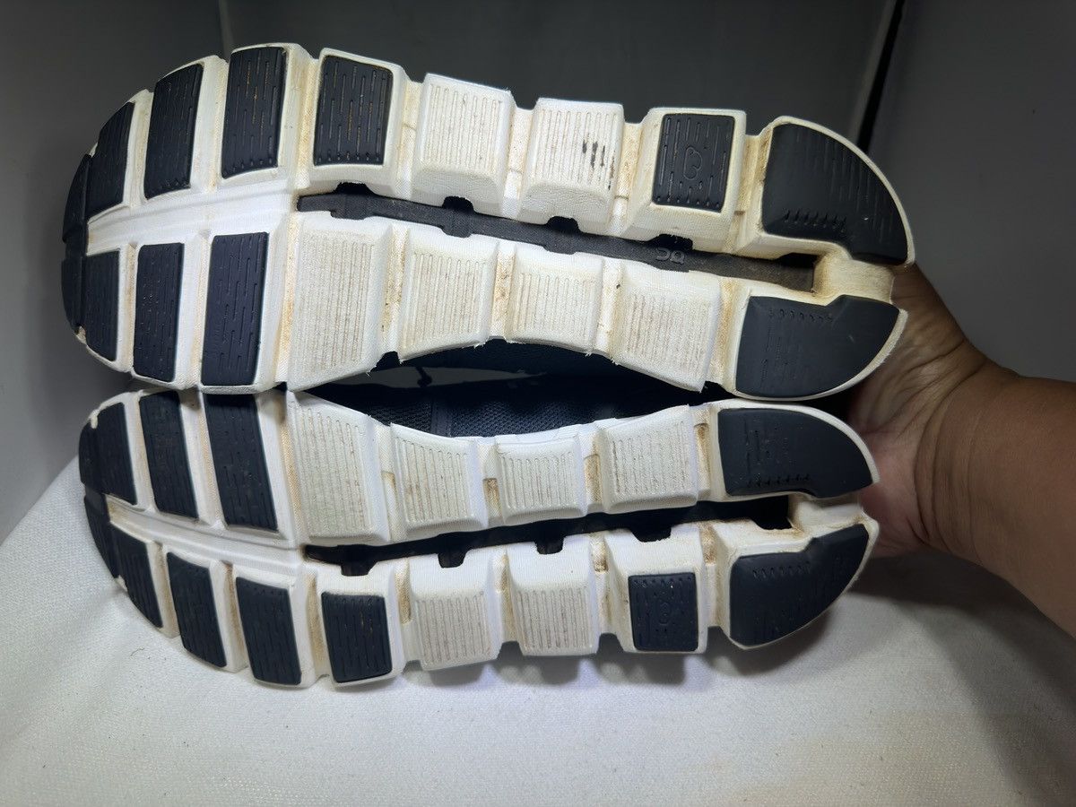 On PreOwned On Cloud 5 Black White Men's 9.5 Running Shoes Size US 9.5 / EU 42-43 - 5 Thumbnail