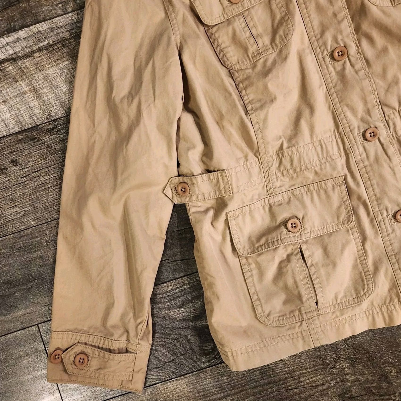 Vintage VINTAGE L.L. Bean Barn Coat Womens Medium Khaki Tan Field Chore Utility Barn Jacket Size M / US 6-8 / IT 42-44 - 5 Thumbnail