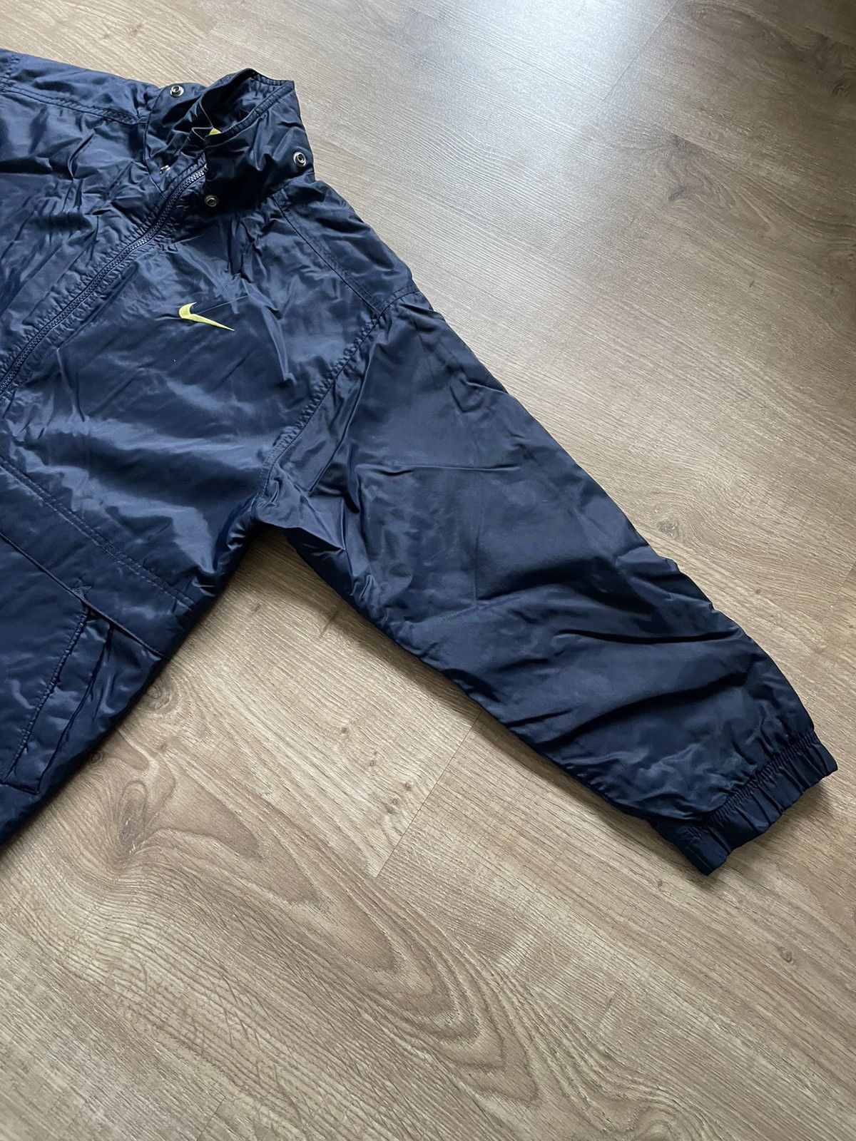 Nike Vintage 90s Nike Swoosh Logo Accent Quilted Coat Jacket Size US S / EU 44-46 / 1 - 7 Thumbnail