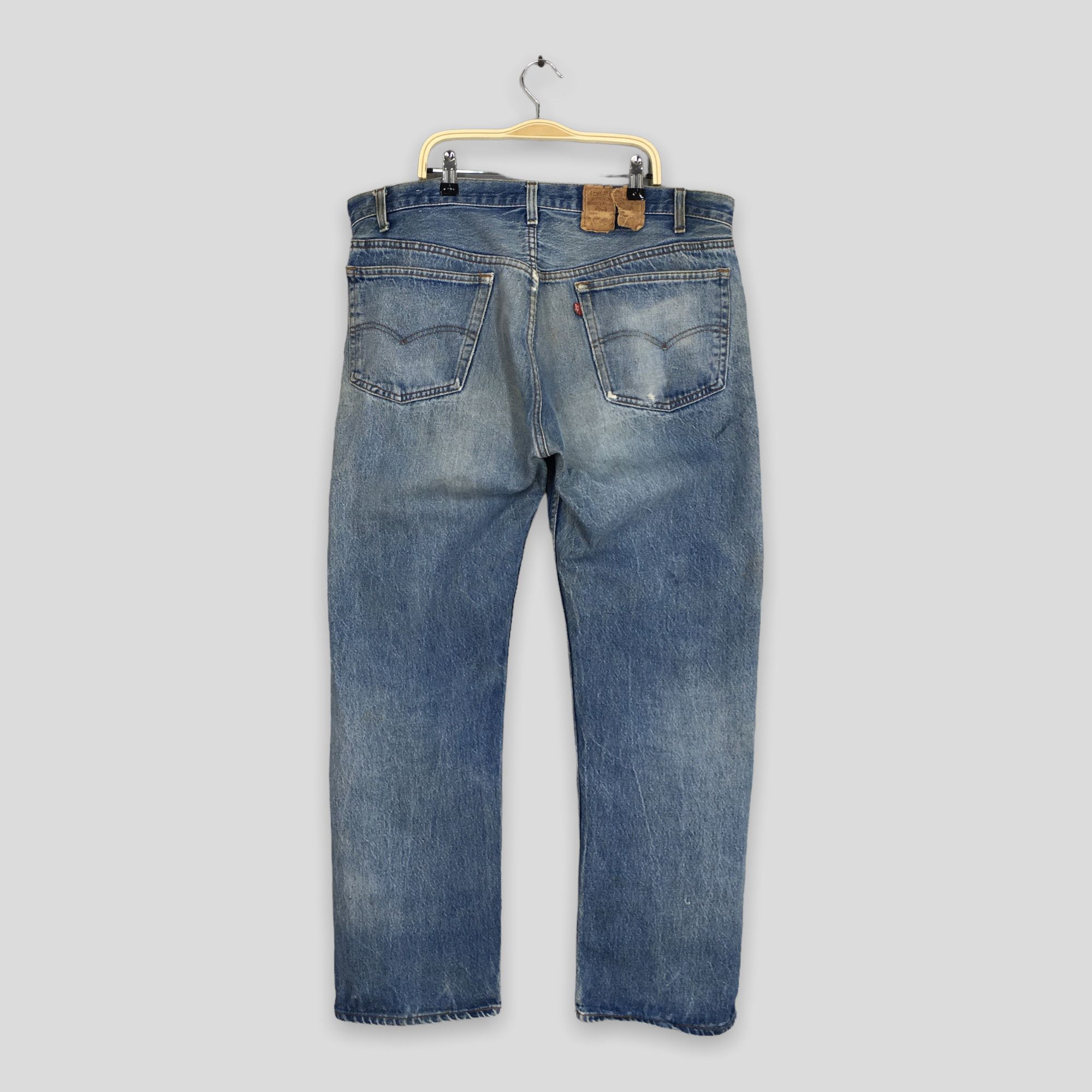 Levi's Size 37x28.5 Vintage 90s Levi's 501 Distressed Jeans S1749 Size US 37 - 10 Thumbnail