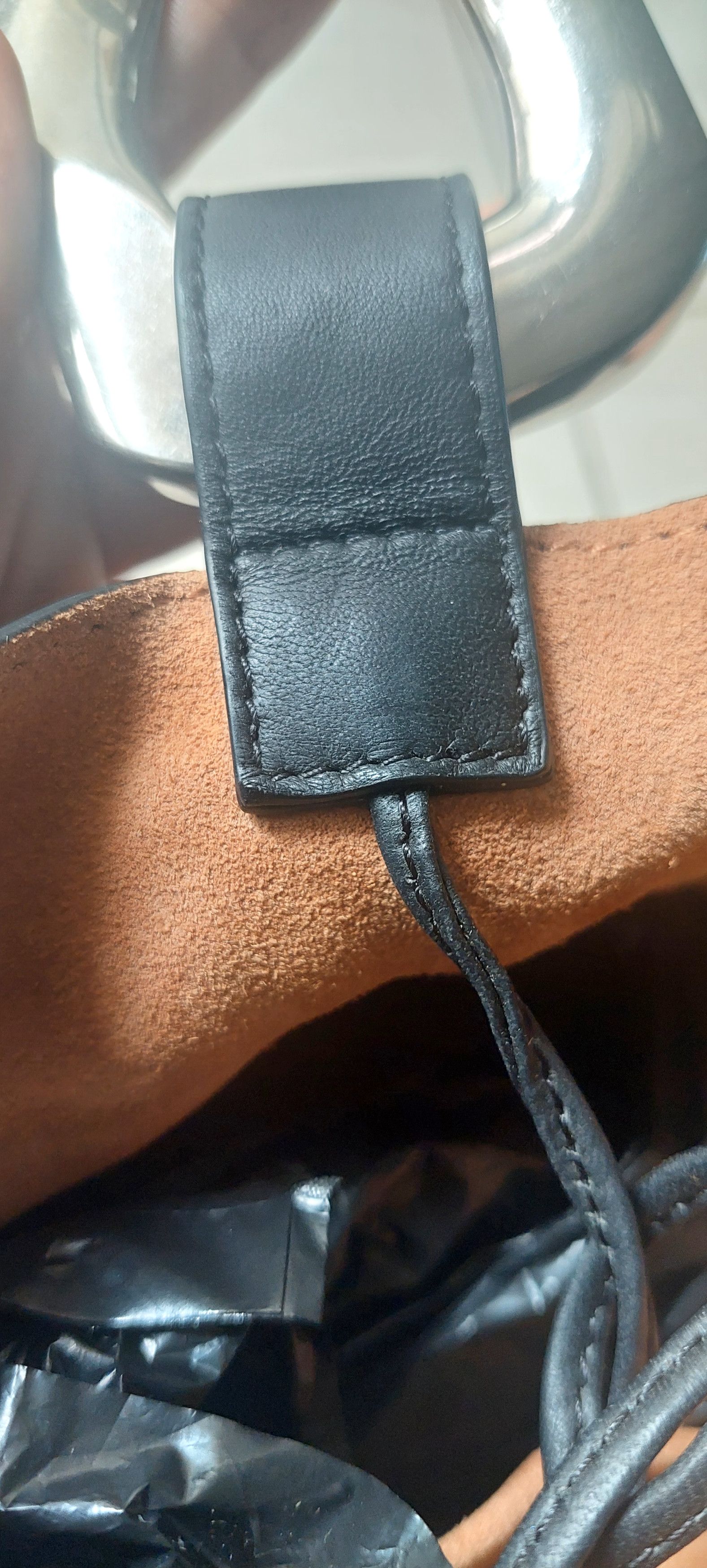 Bottega Veneta Bottega Veneta Ring Bucket Leather Size ONE SIZE - 10 Thumbnail