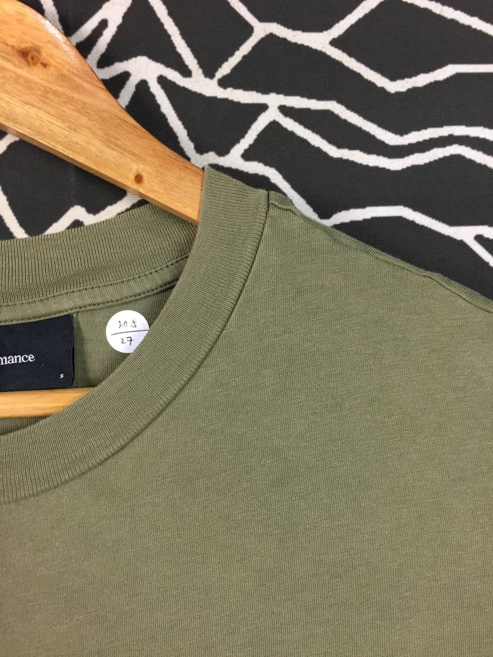 Peak Performance Peak Performance R&D Logo Olive Green Casual Wear Tee Size US S / EU 44-46 / 1 - 8 Thumbnail