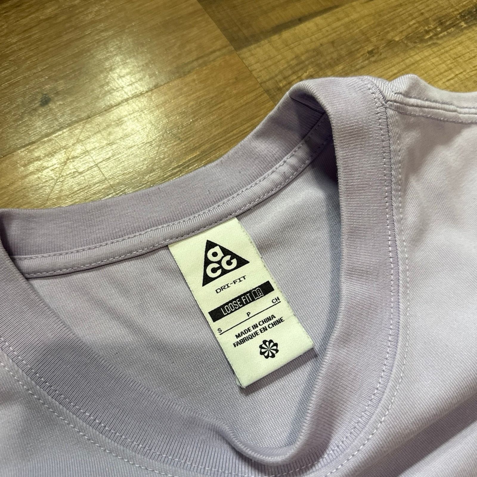 Nike NWOT Nike ACG Short Sleeve Shirt Size US S / EU 44-46 / 1 - 6 Thumbnail