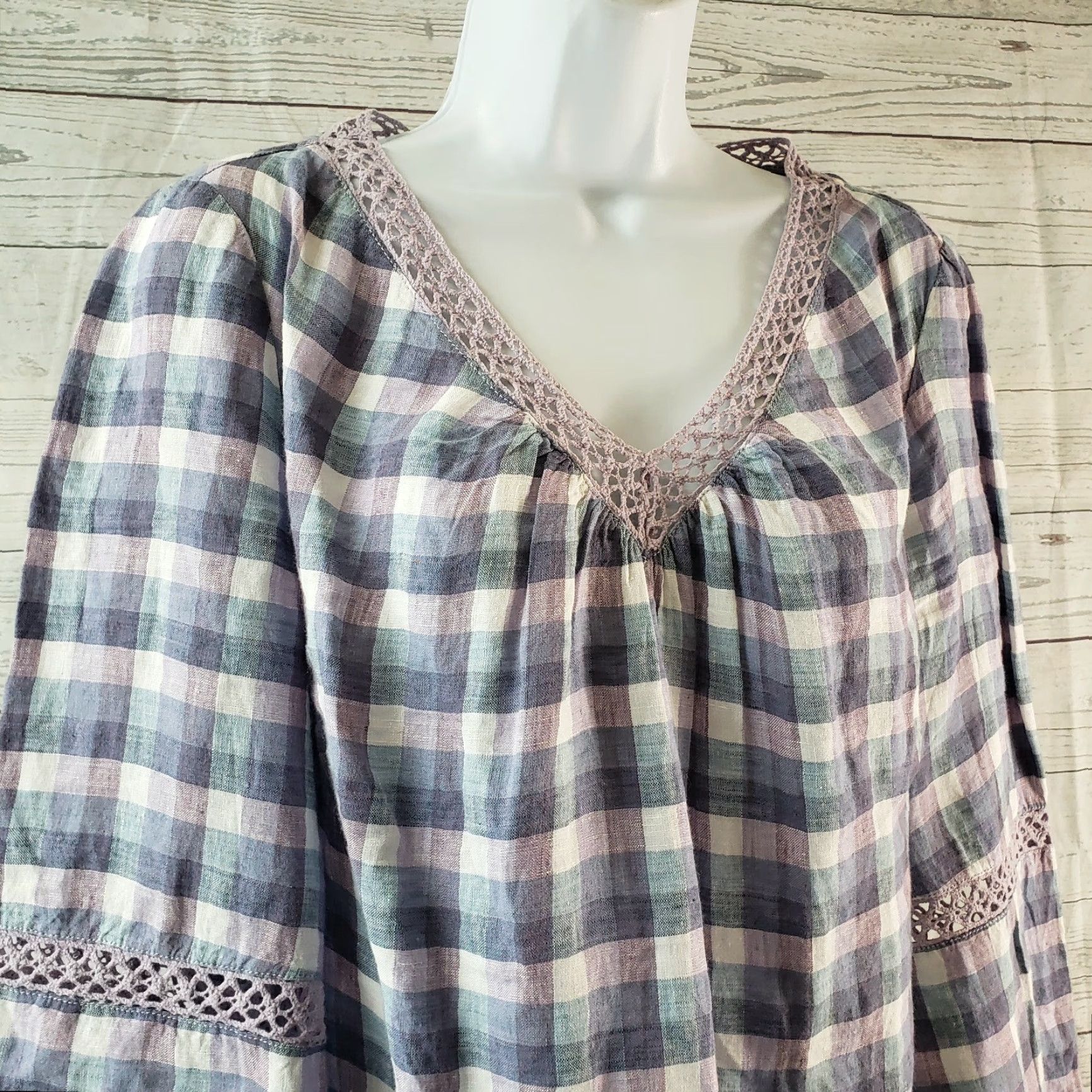 Vintage Chico's Womens Linen Top Sz Medium Purple Blue Checks Crochet Lace Shirt Womens 90s Vintage? Size M / US 6-8 / IT 42-44 - 2 Thumbnail