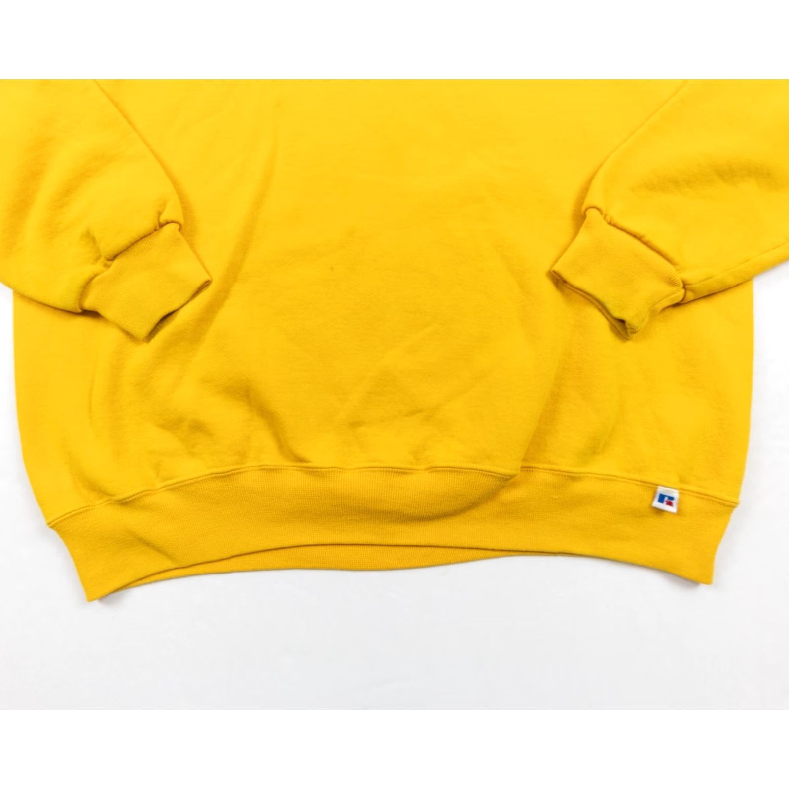 Russell Athletic VINTAGE Russell Athletic Sweatshirt Mens XL Yellow Crewneck Size US XL / EU 56 / 4 - 4 Thumbnail