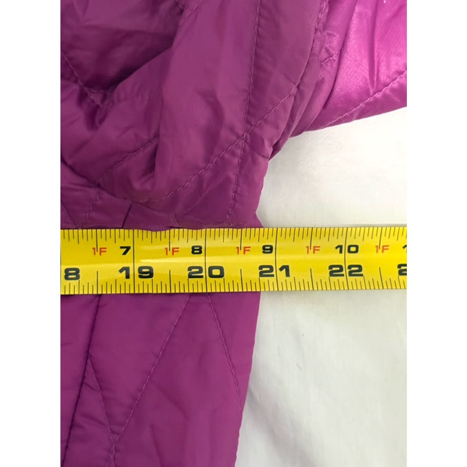Patagonia VINTAGE Patagonia Nano Puffer Jacket Women Sz M Magenta Quilted Zip Puffer All Seasons Water Resistant Breathing Softshell 84025 Size M / US 6-8 / IT 42-44 - 3 Thumbnail