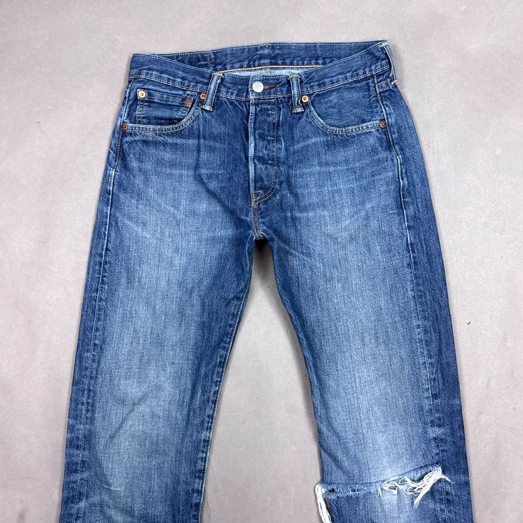 Levi's Levi's 501 Jeans Men 30x32 Blue Denim Work Button Fly Vintage No (Tag30x34) Size US 30 / EU 46 - 3 Thumbnail