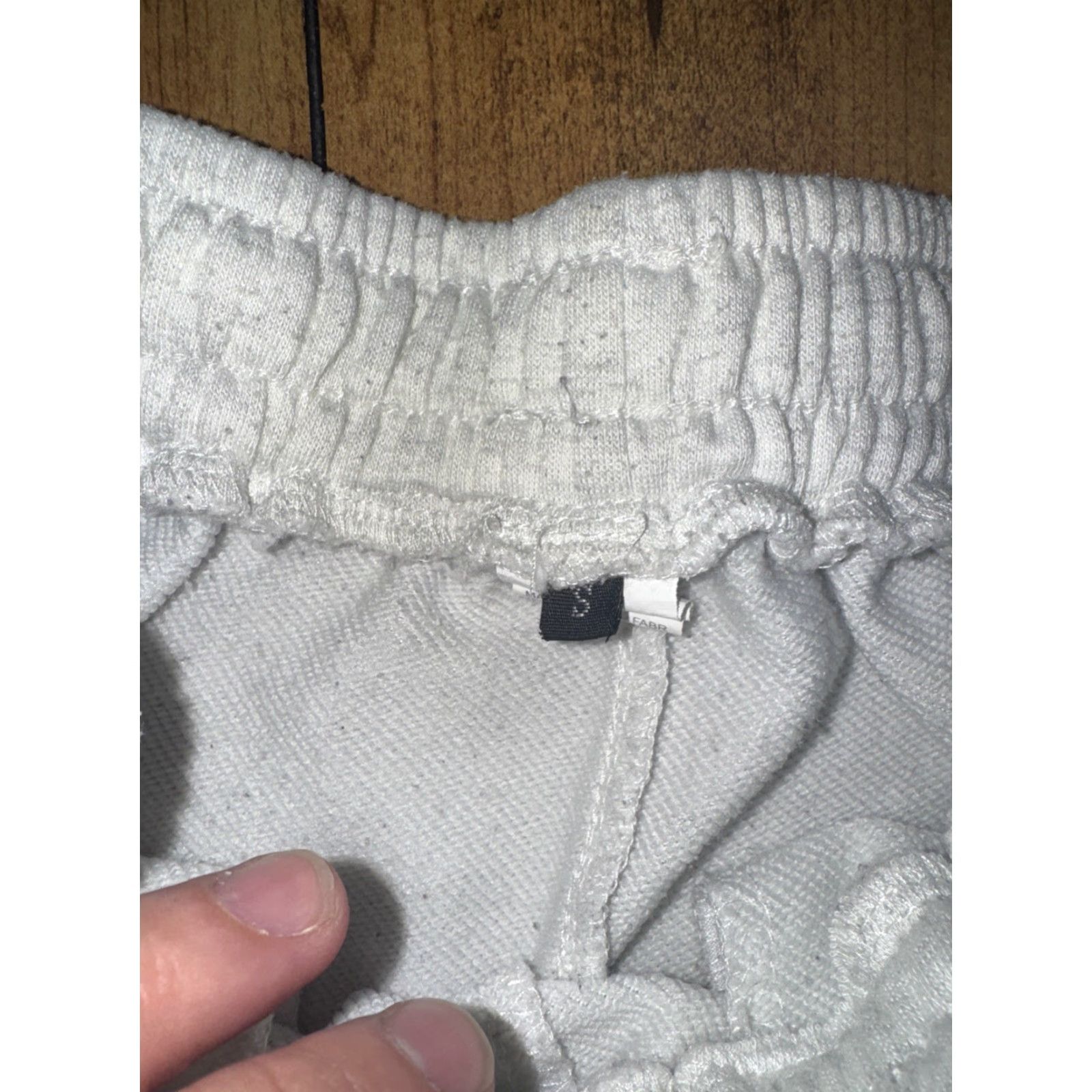 Vintage Athletics Sweat Shorts Gray Flame Graphic Men’s S 28” Streetwear Athletic 28" Inseam Elastic Waist Mens Size US 28 / EU 44 - 3 Thumbnail