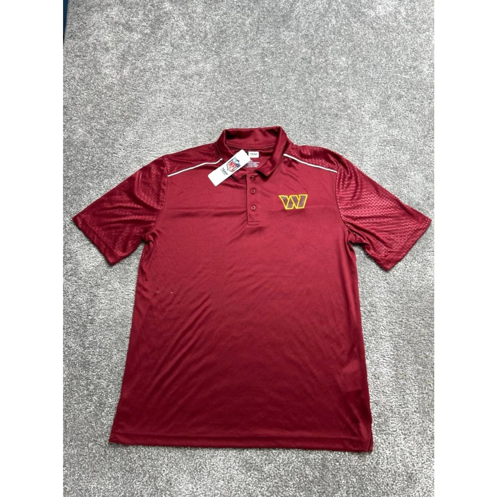 NFL NFL Shirt Large Red Logo Washington Commanders Football Team Apparel Mens Size US L / EU 52-54 / 3 - 2 Thumbnail