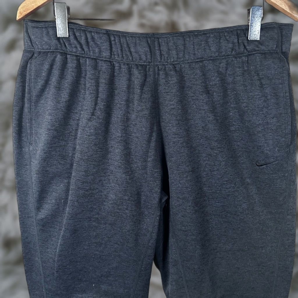 Nike Nike Therma-FIT Men's XL Dark Gray Heathered Sweatpants Size US 36 / EU 52 - 1 Thumbnail