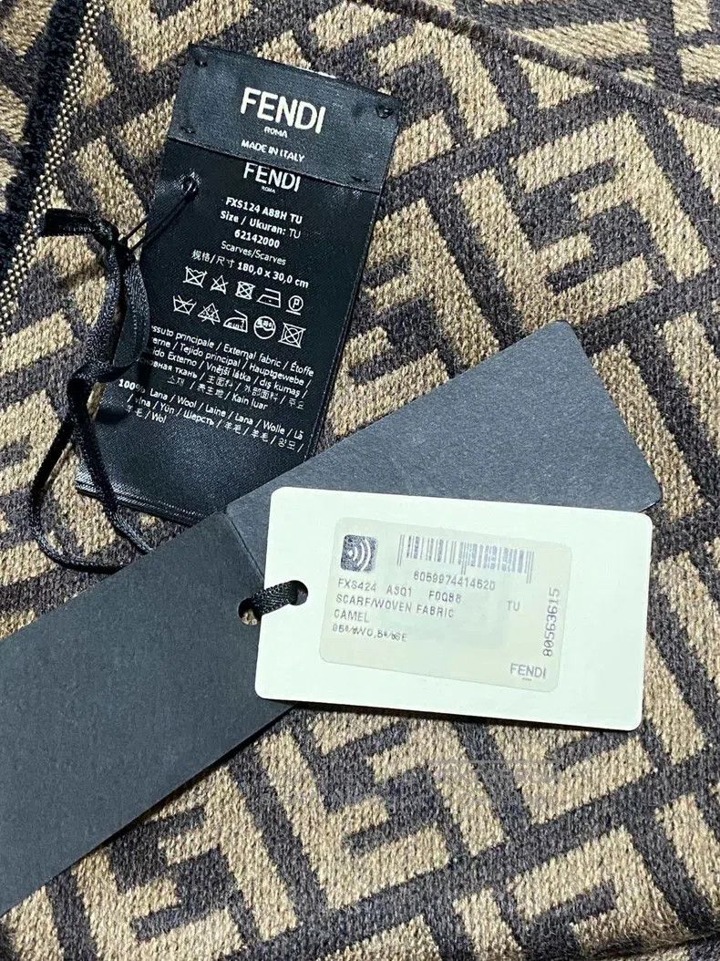 Fendi Fendi size 180*30 cm Printed cashmere scarf Size ONE SIZE - 5 Thumbnail