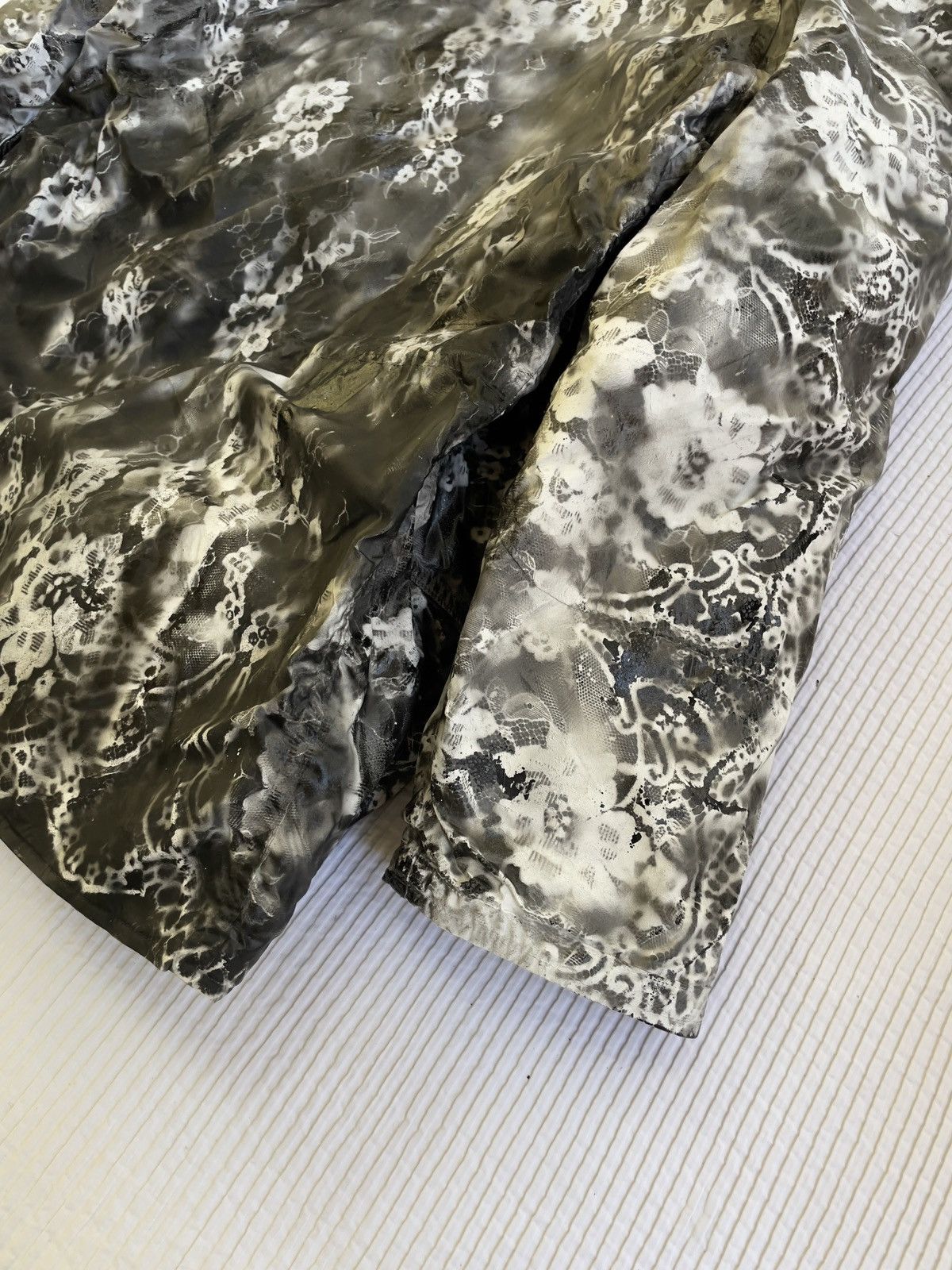 Handmade Perfect Sexy Print Parka Size US XL / EU 56 / 4 - 15 Thumbnail