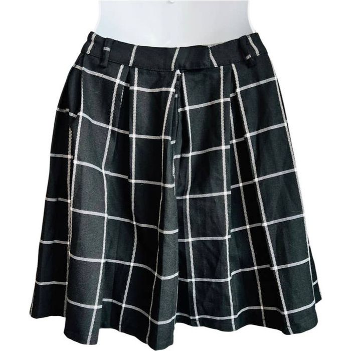 Other Hot Topic Black White Checkered Skater Circle Skirt Y2K M | Grailed