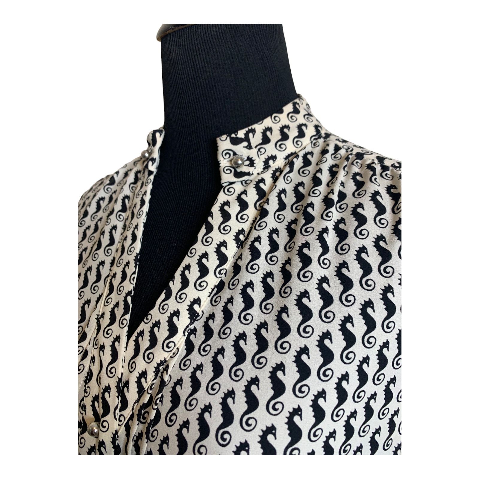 Anthropologie Moulinette Soeurs seahorse print button down blouse size 2 Size XS / US 0-2 / IT 36-38 - 9 Thumbnail