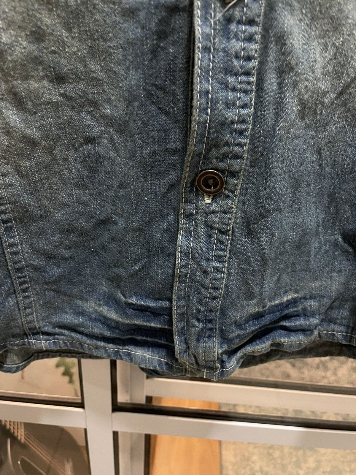 In The Attic In the Attic Japan Wash Denim Metal Button Up Shirt Size US M / EU 48-50 / 2 - 10 Thumbnail