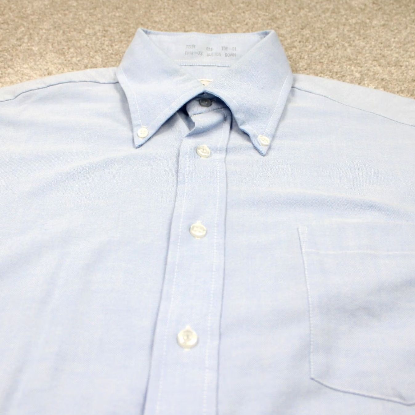 Sears Vintage Sears Dress Shirt 16 1/2 Mens Blue 1980s Long Sleeve Button 65% Polyester 35% Cotton Art Deco Small Details Size 42R - 4 Thumbnail