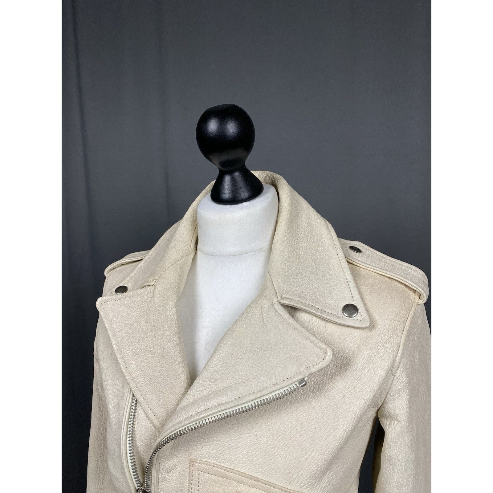 Dior RARE! DIOR Homme Swords Women's Beige Assymetric Leather Bik Size S / US 4 / IT 40 - 6 Thumbnail