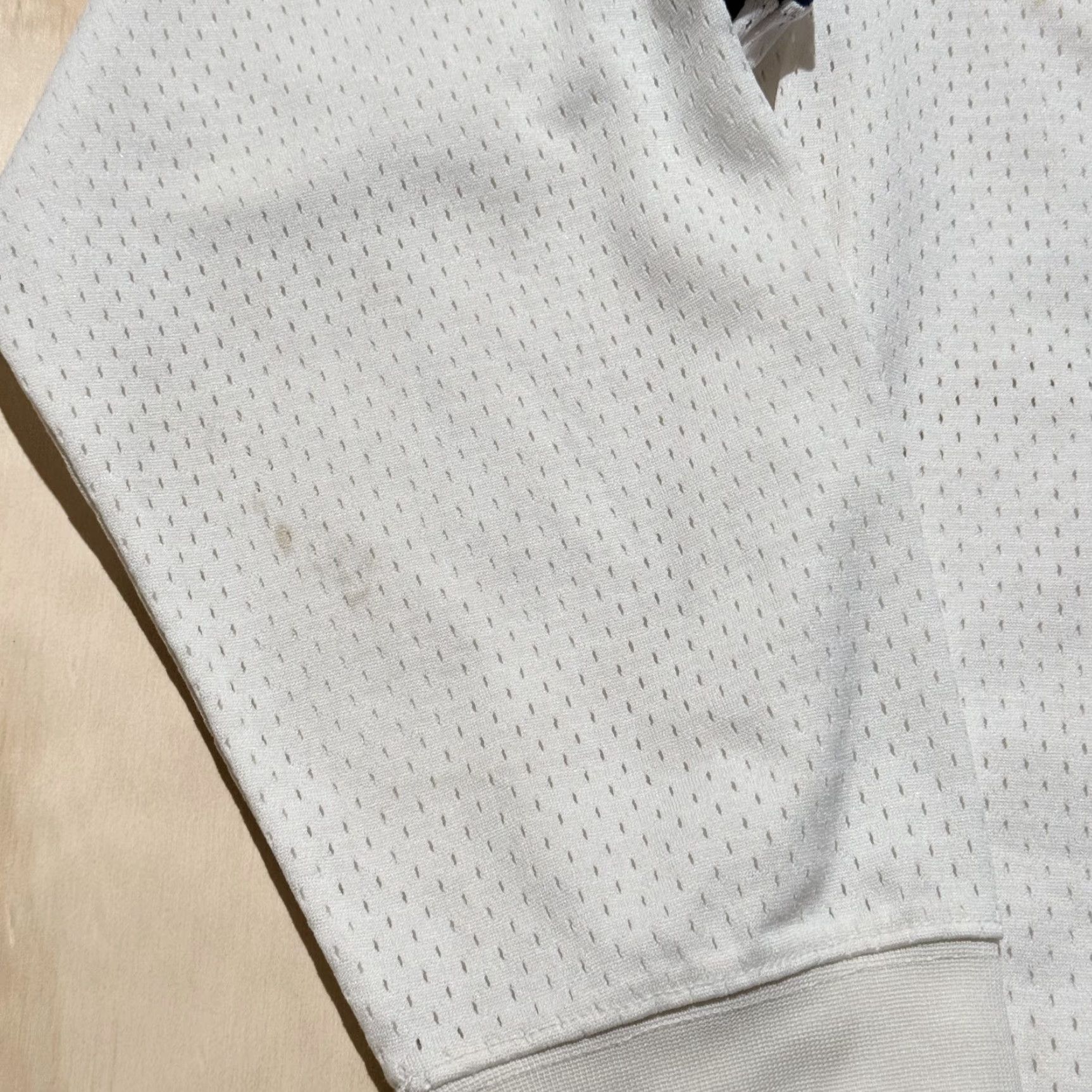 Nike VINTAGE Nike NYC Manhattan Big Apple Football Hoodie White Long Sleeve Men Large Size US L / EU 52-54 / 3 - 3 Thumbnail