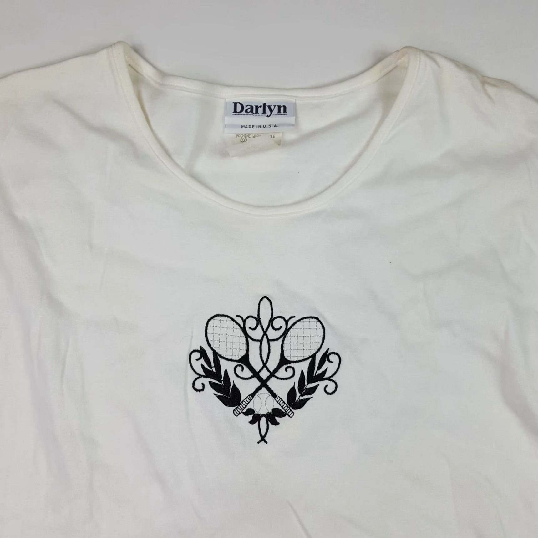 Vintage VINTAGE Darlyn Golf Women T-Shirt White Embroidered Athletic Sports 90s Casual Cap Sleeve Size M USA Size M / US 6-8 / IT 42-44 - 2 Thumbnail