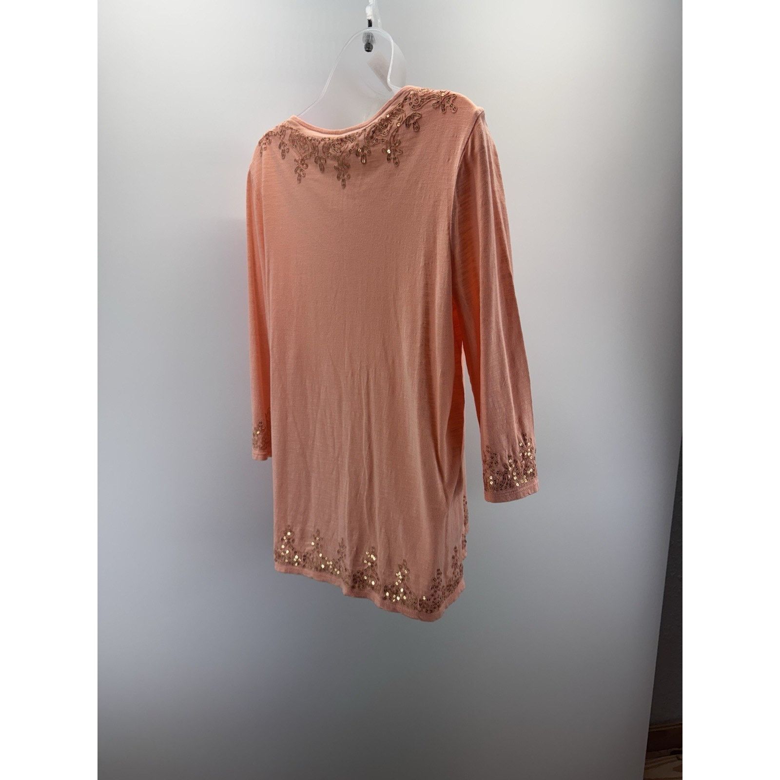 Chicos Chico’s Sequin Embellished Tunic Top Women’s Size 1/Medium Size M / US 6-8 / IT 42-44 - 3 Thumbnail