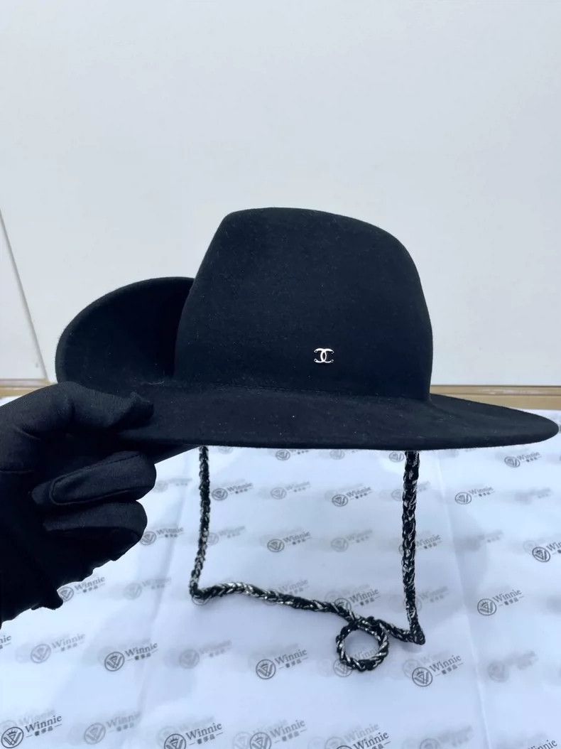 Chanel Chanel Size M Black irregular hat 2504-Nextarrow Size ONE SIZE - 1 Thumbnail