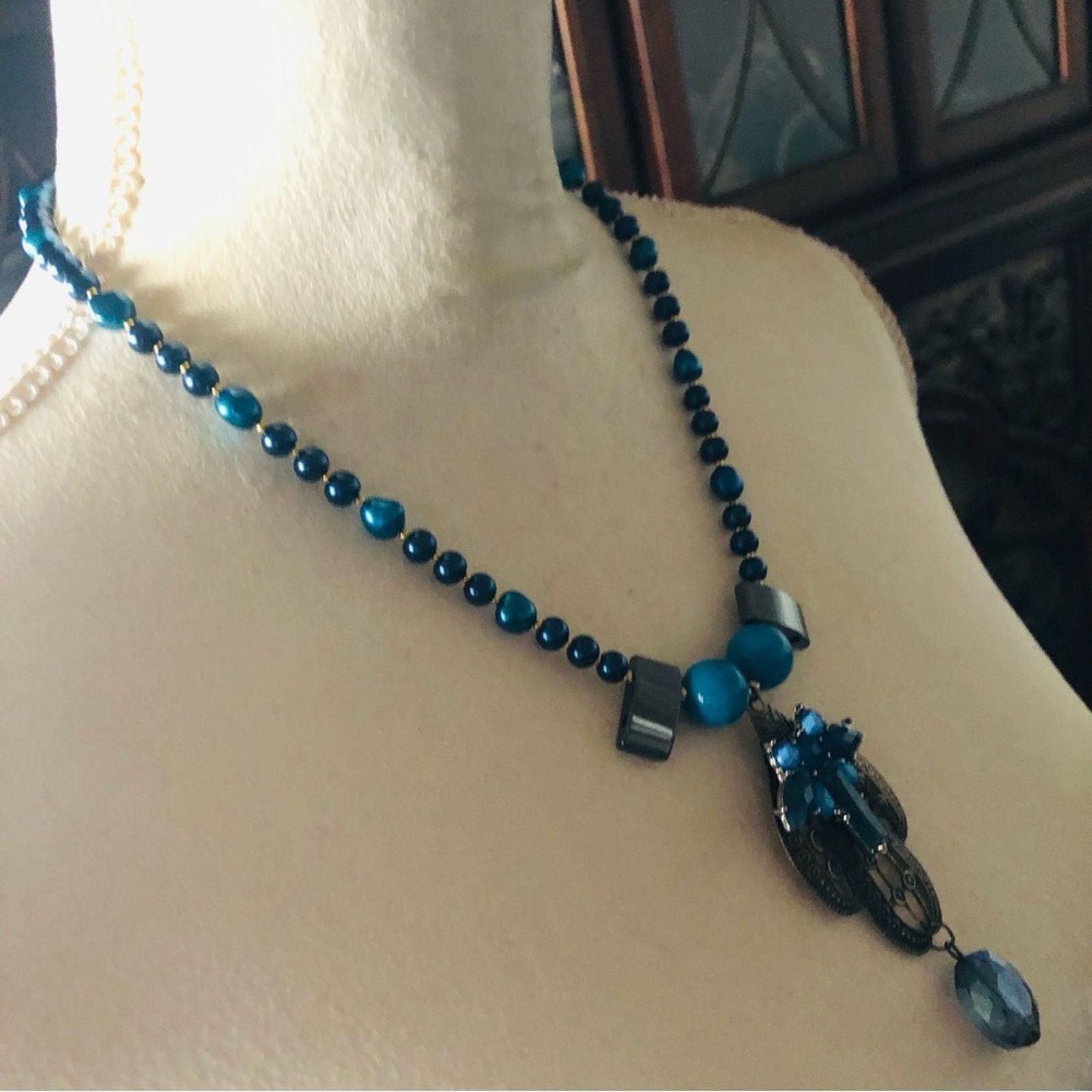 Handmade Handcrafted repurpose peacock freshwater Pearl necklace Size ONE SIZE - 3 Thumbnail