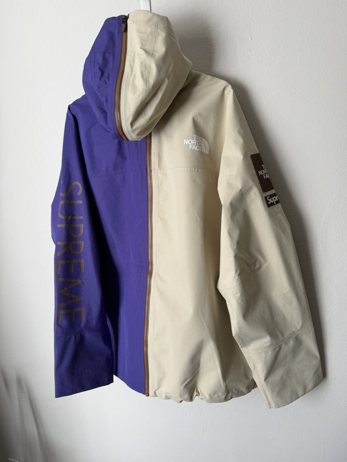 Supreme × The North Face Supreme SS24 The North Face Split Shell Jacket Tan/Purple XL Size US XL / EU 56 / 4 - 12 Thumbnail