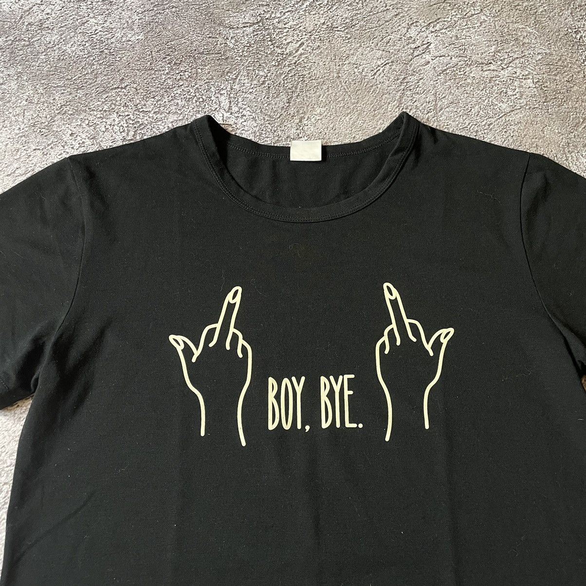 Vintage Y2K Graphic Tee Fuck Off Middle Finger Streetwear Punk L Size US L / EU 52-54 / 3 - 5 Thumbnail