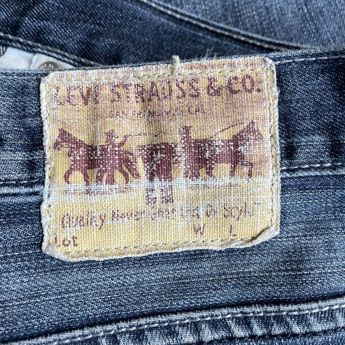 Levi's Vintage Clothing 🔥Vintage Levis 504 Stoned Washed Ripped Distress Denim Jeans Size US 34 / EU 50 - 14 Thumbnail