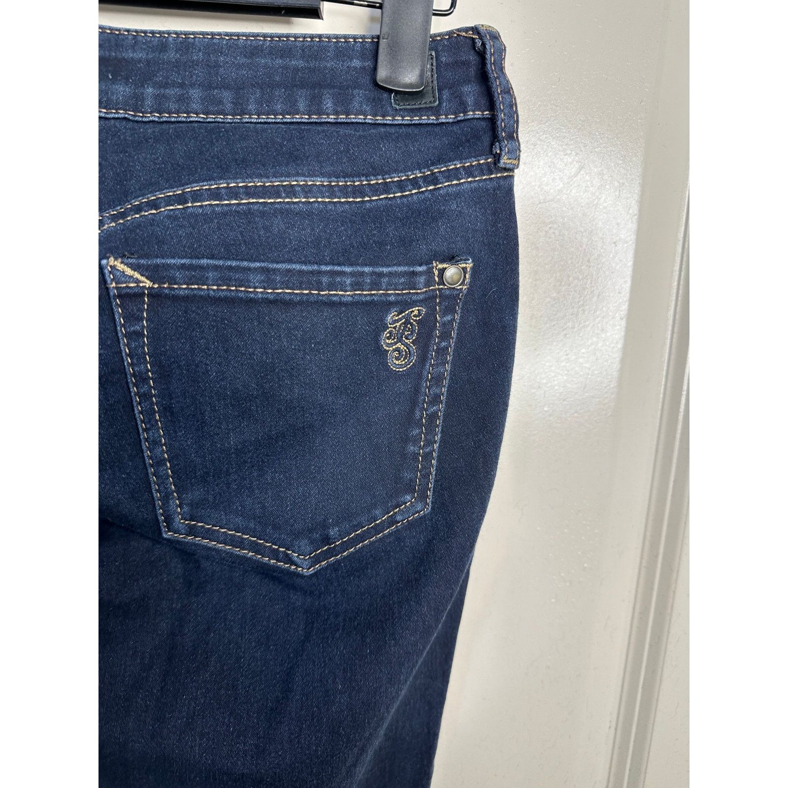 Other Jessica Simpson Kiss Me Jeggings Size 26 Size 26" / US 2 / IT 38 - 4 Thumbnail