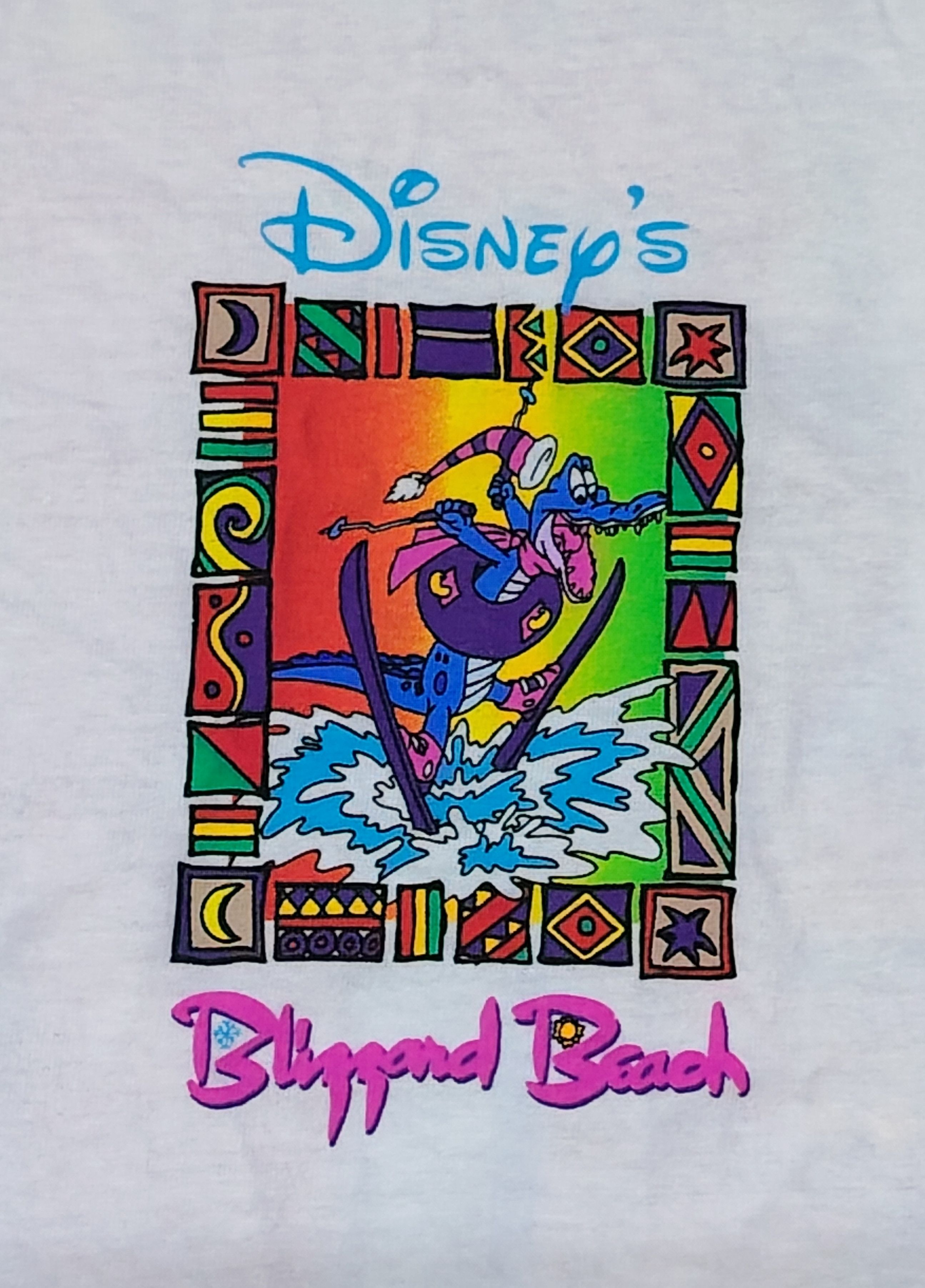 Disney vimtage disney blizzard beach Size US M / EU 48-50 / 2 - 3 Thumbnail