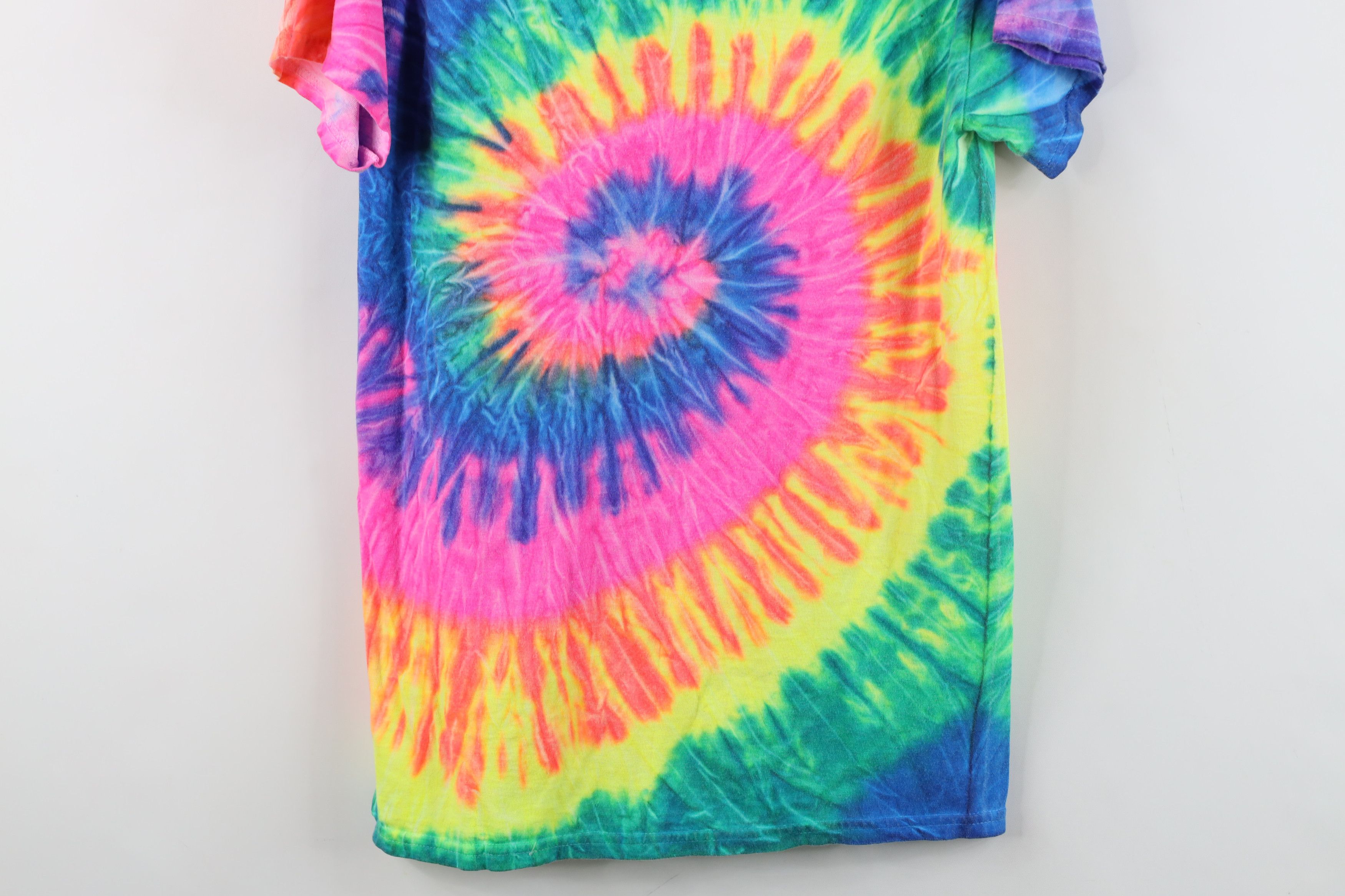 Vintage Vintage Y2K Peanuts Snoopy Tie Dye Cedar Point T-Shirt Size S / US 4 / IT 40 - 13 Thumbnail