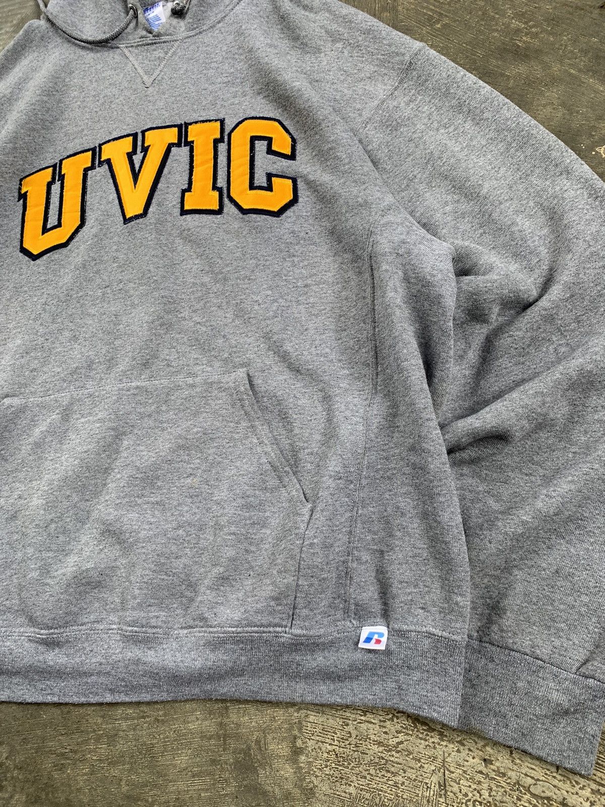 Other Russel athlletics UVIC unuversity hoodie Size US XL / EU 56 / 4 - 2 Thumbnail