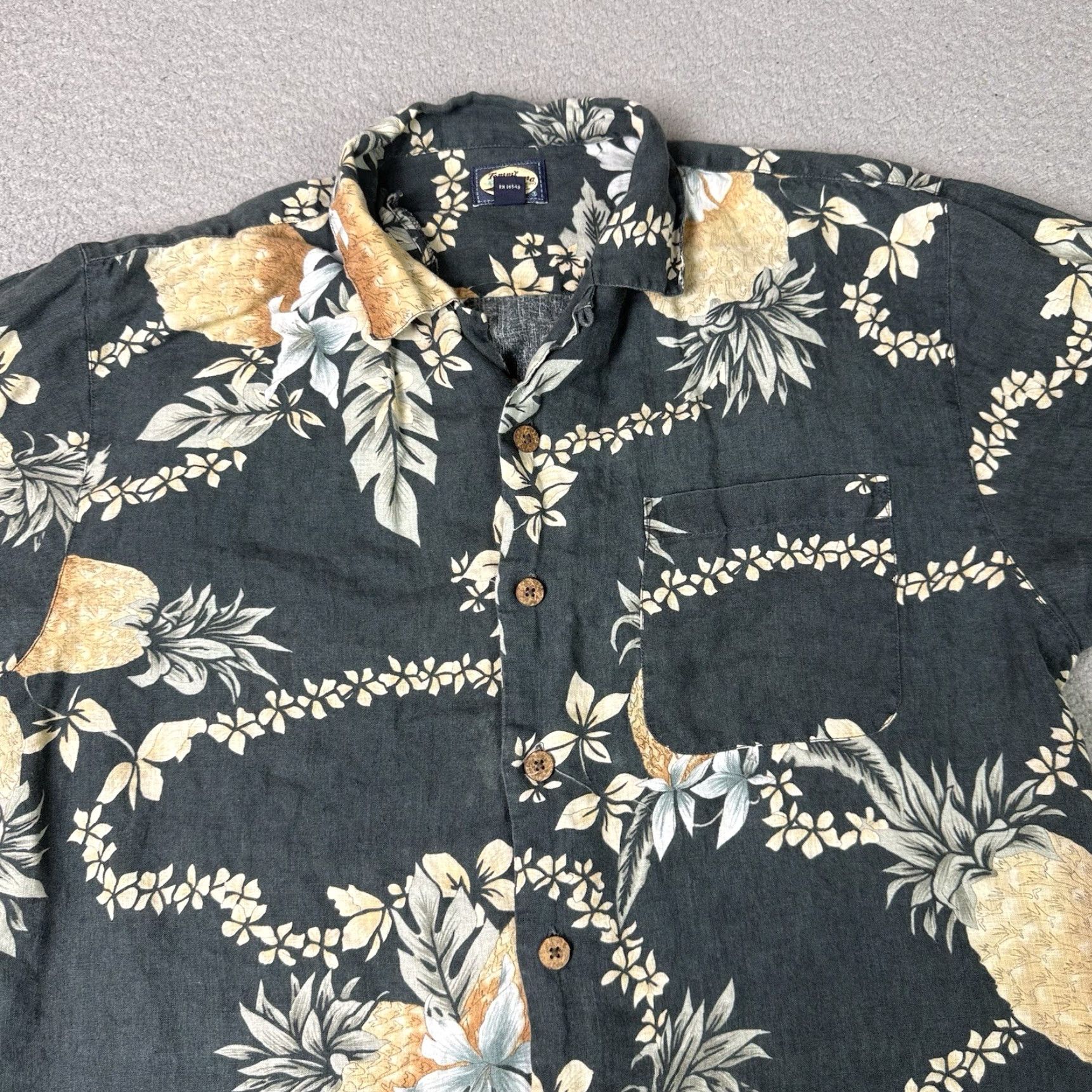 Tommy Bahama VINTAGE Tommy Bahama Shirt Mens M Blue Pineapple All Over Print Hawaiian Linen Rare Shirt Size US M / EU 48-50 / 2 - 2 Thumbnail