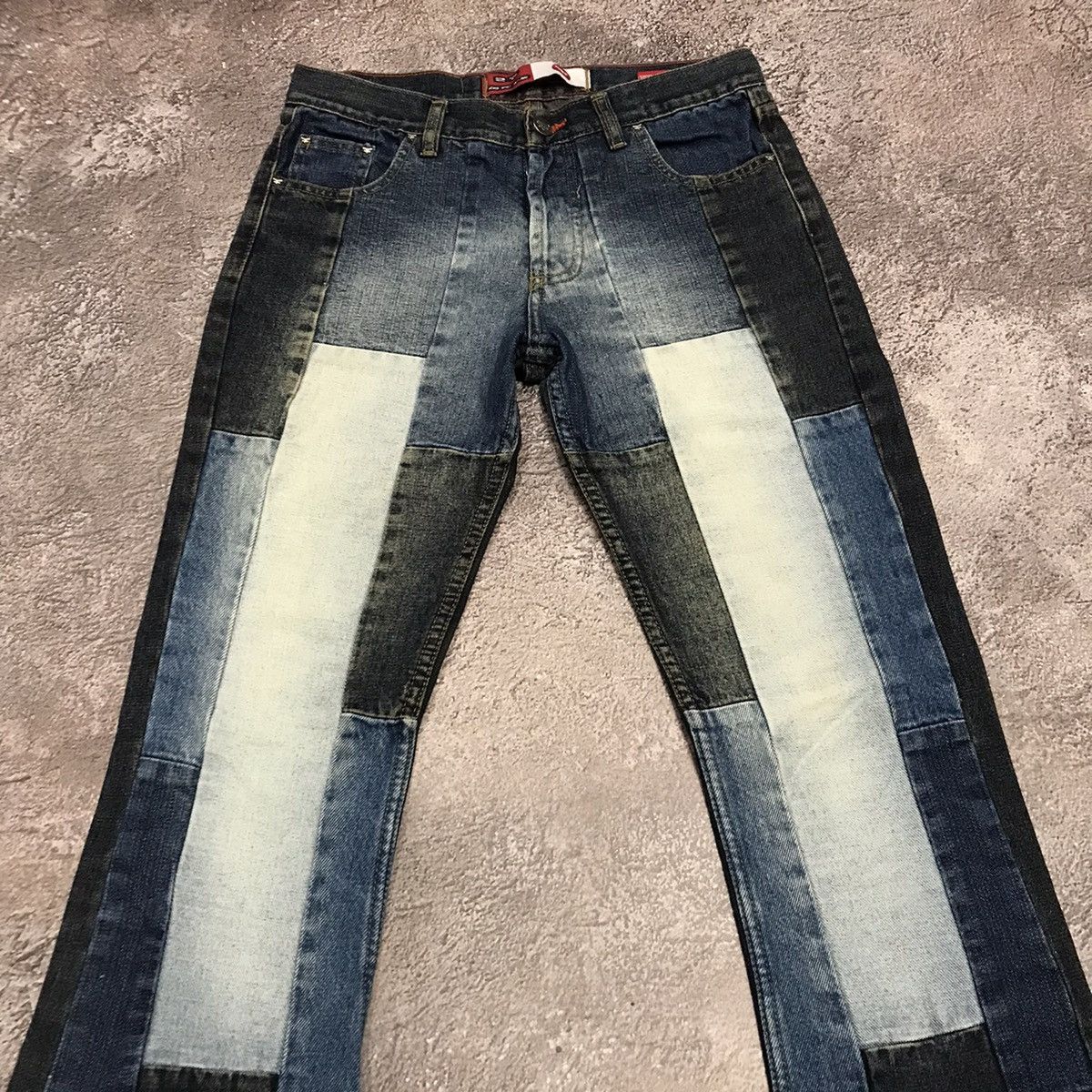 Vintage Vintage Y2K Patchwork Flared Jeans Distressed Low Rise Grung Size 27" / US 4 / IT 40 - 2 Thumbnail