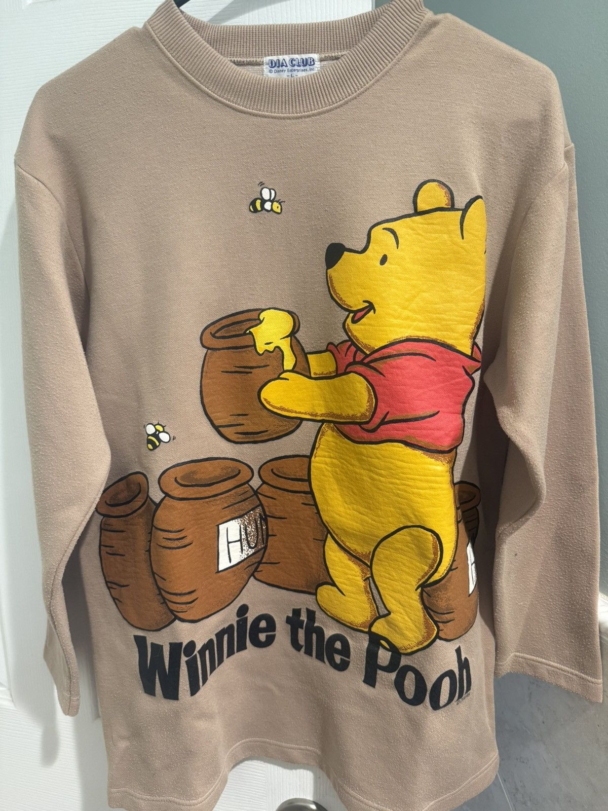 Disney Beige Winnie the Pooh Disney Crewneck Size L / US 10 / IT 46 - 1 Thumbnail