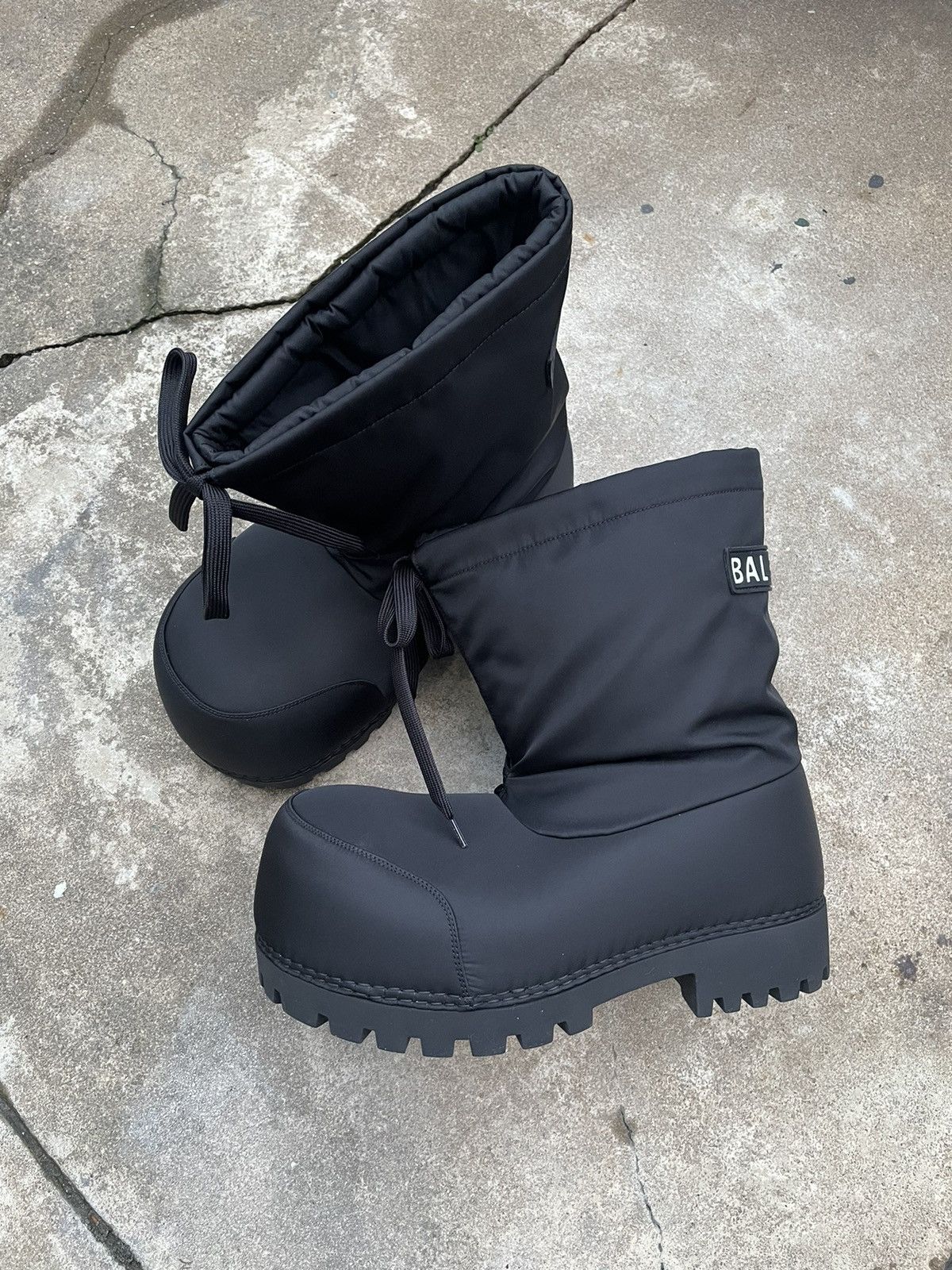 Balenciaga Trooper Derby low | Grailed