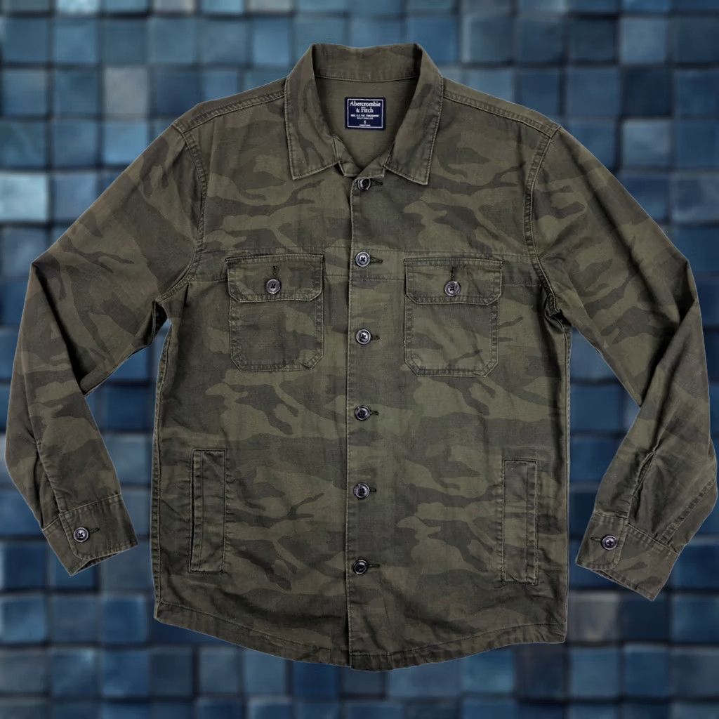 Abercrombie & Fitch Abercrombie & Fitch Camouflage Shirt Denim Shacket Men S Olive Green EUC Size US S / EU 44-46 / 1 - 1 Thumbnail