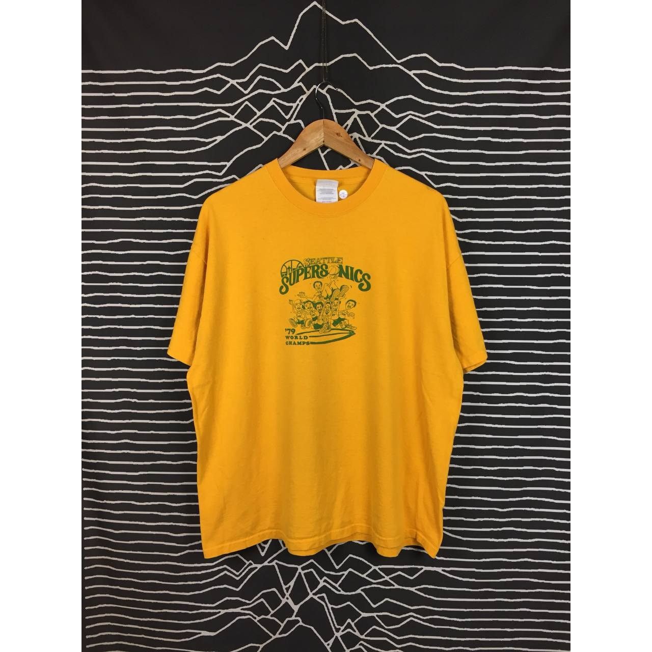 NBA × Vintage Vtg Y2K Seattle Supersonics '79 World Champions NBA Tee Size US XL / EU 56 / 4 - 2 Thumbnail