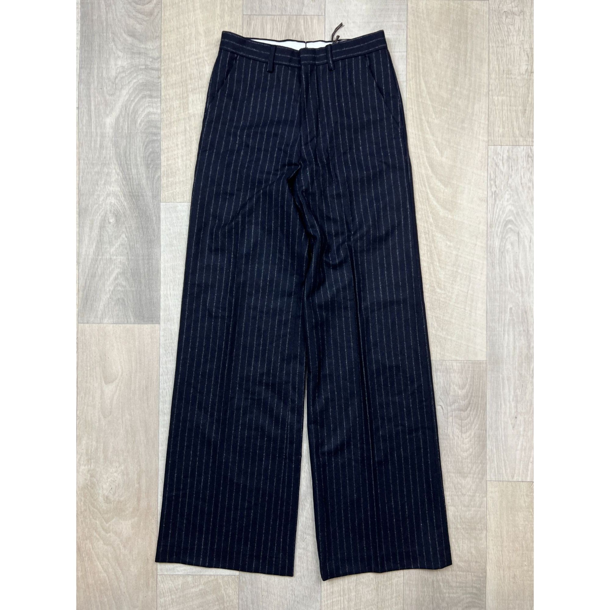 Bally NWOT Bally Wool Striped Cullottes Pants (Y0125) Size 26" / US 2 / IT 38 - 1 Thumbnail