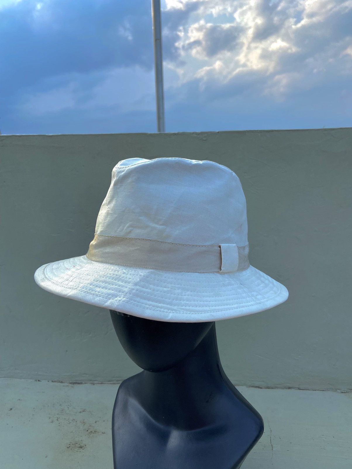 Katharine Hamnett London 💥 BINDING OVER 💥 katharine hamnett london bucket hat Size ONE SIZE - 2 Thumbnail