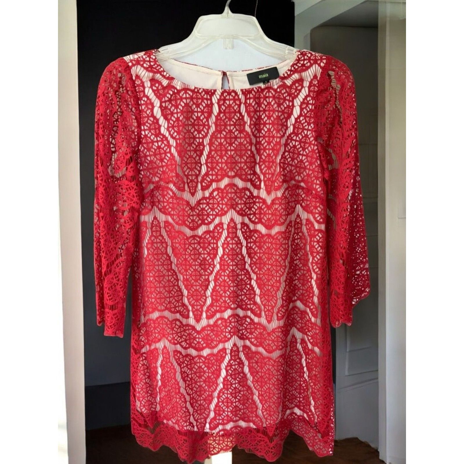 Maia Designer Red Lace Scalloped Edge Shift Dress New 2 -  wpequipmentugltd.com