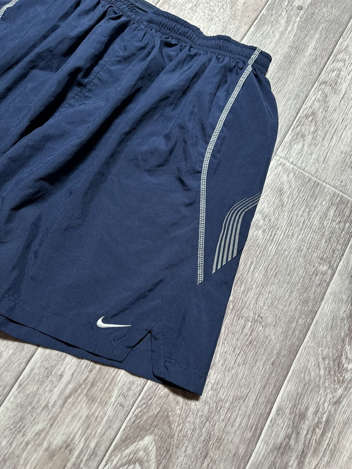 Nike Vintage Nike Nylon Dri-Fit Striped Shorts Size US 36 / EU 52 - 3 Thumbnail