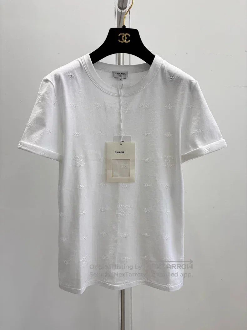 Chanel Chanel Hollow-out white short-sleeved T-shirt Size S / US 4 / IT 40 - 1 Thumbnail