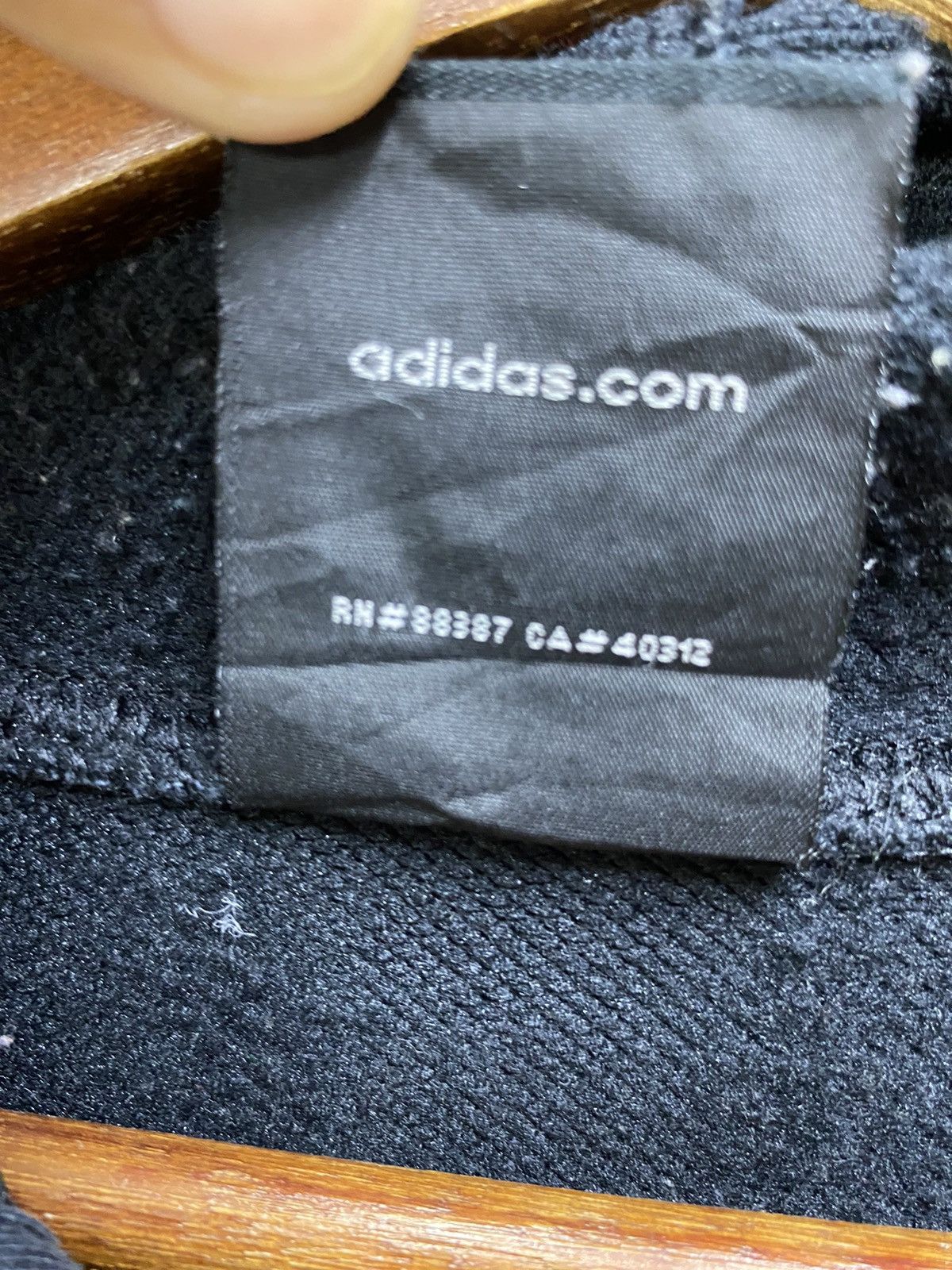 Adidas Vintage Adidas 3 Stripes Hoodie Sweater Fullzip Size S Size US S / EU 44-46 / 1 - 9 Thumbnail