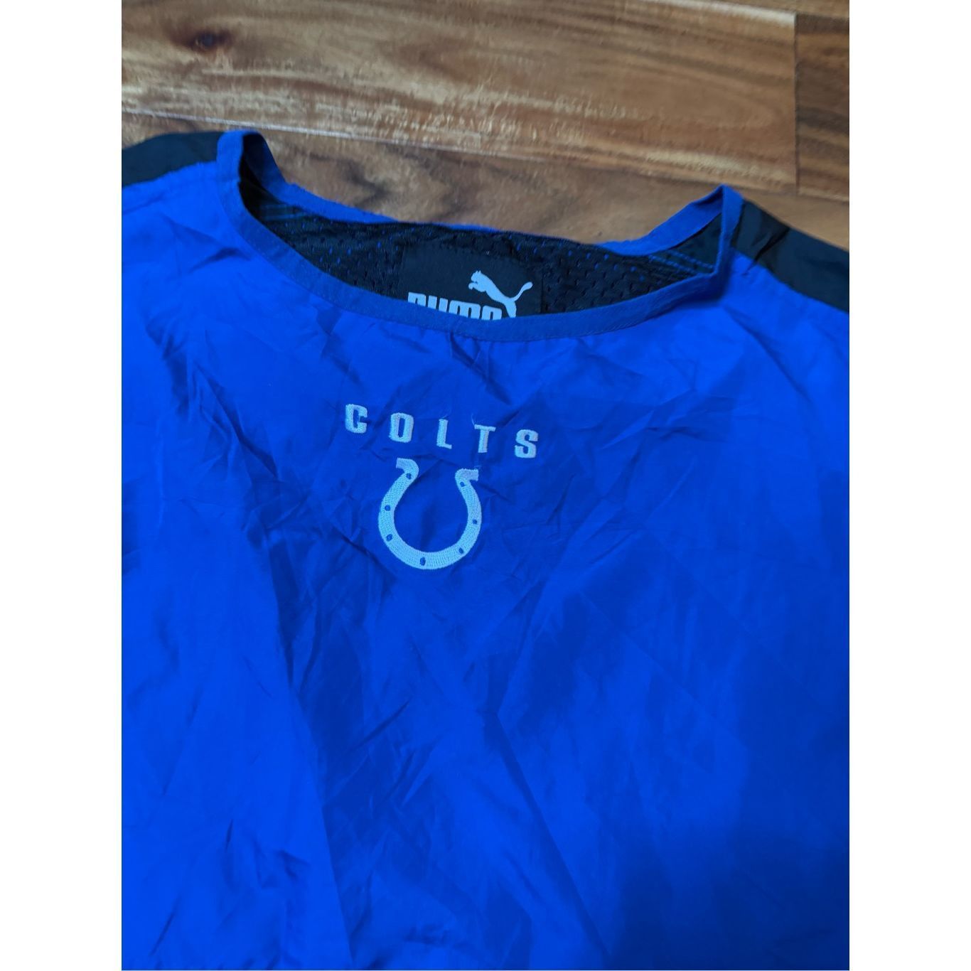 Puma Vintage y2k Indianapolis colts polyester pullover sweatshirt Size US XL / EU 56 / 4 - 2 Thumbnail