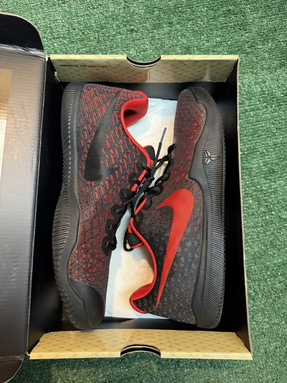 Nike Nike Mamba Instinct Bred Size 12 Size US 12 / EU 45 - 12 Thumbnail