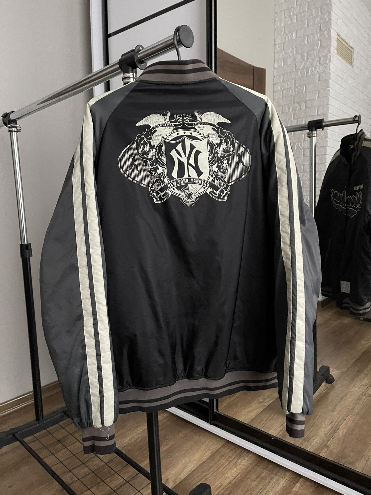 MLB New York NY Yankees Vintage MLB Bomber Jacket 90s Size US M / EU 48-50 / 2 - 6 Thumbnail