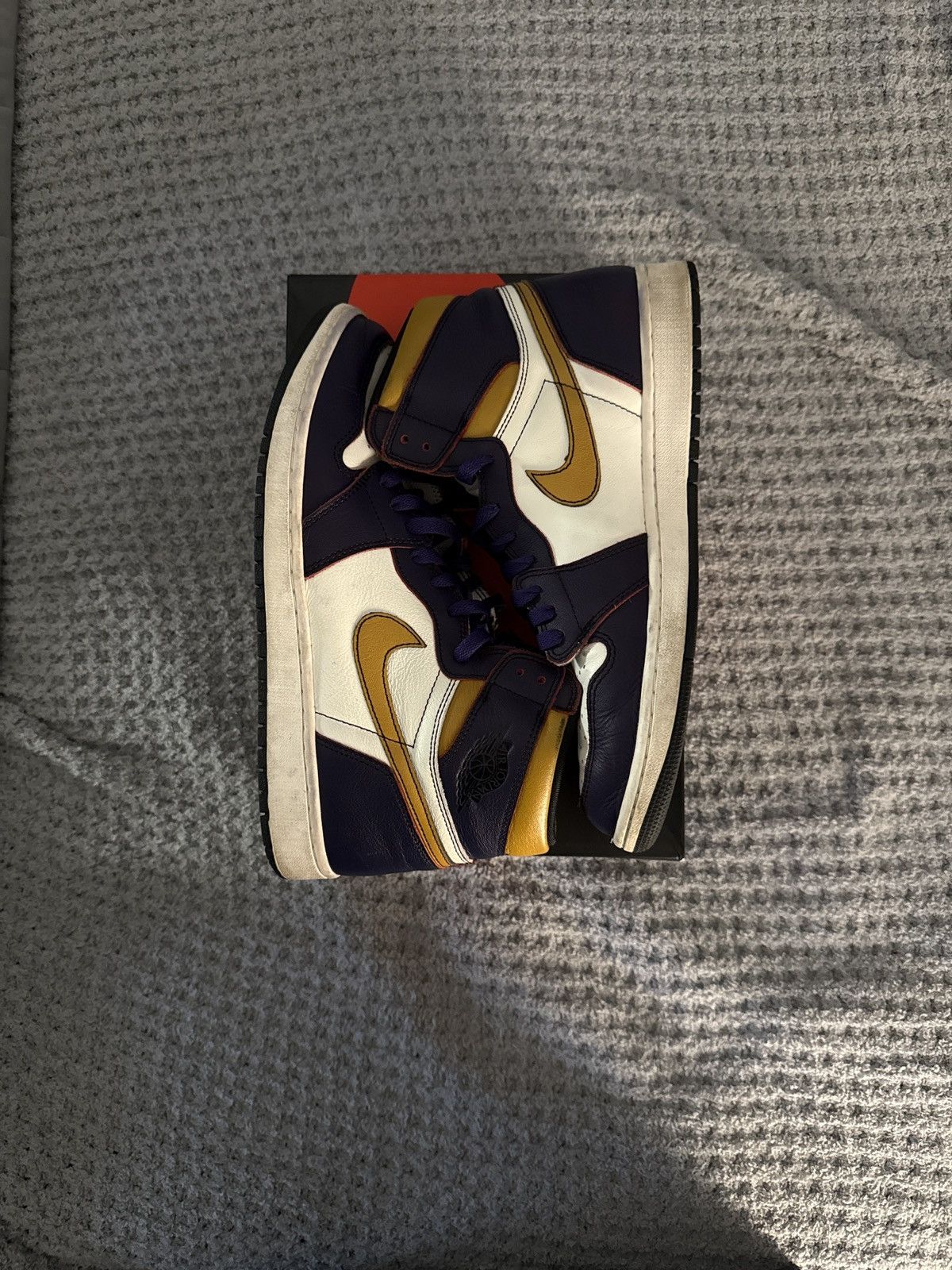 Nike SB Nike SB x Air Jordan 1 Defiant LA to CHI Size US 12 / EU 45 - 2 Thumbnail